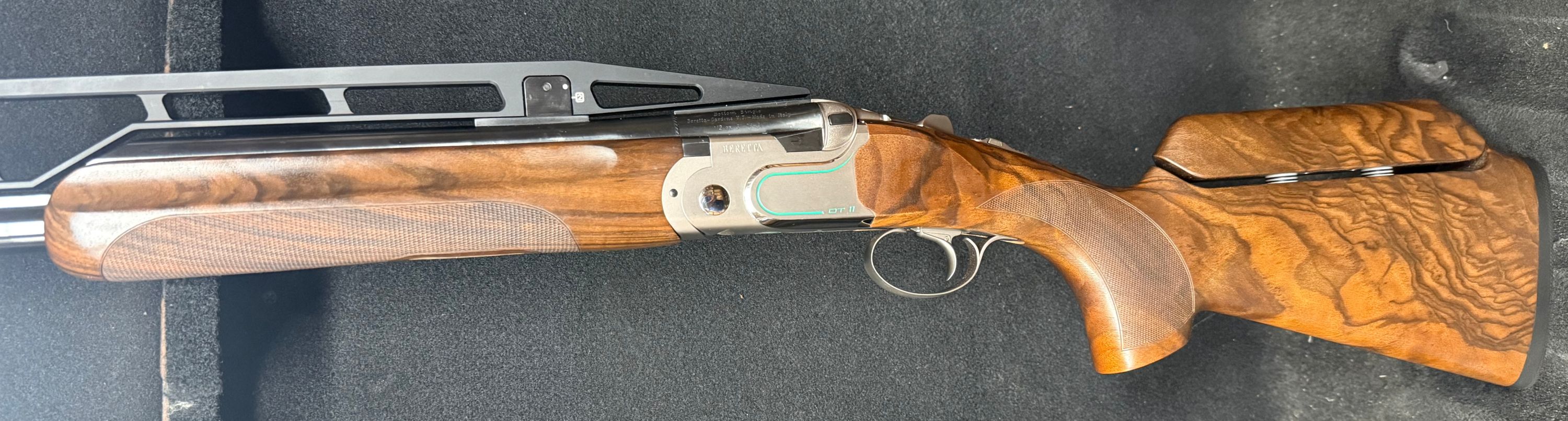 Beretta, Browning, Krieghoff, Benelli, Caesar Guerini, Fabarm